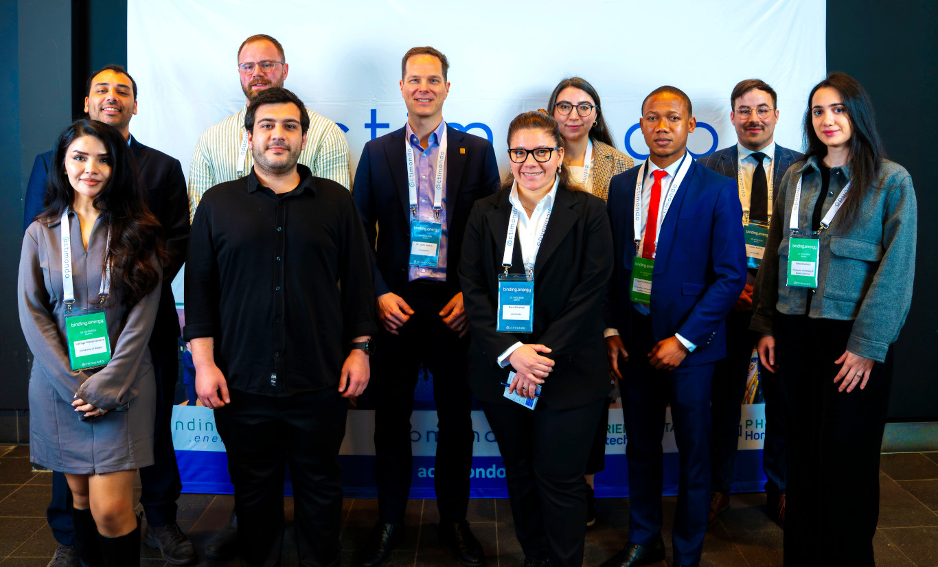 Conference team and participants at binding.energy